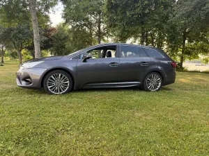 Toyota Avensis 2016