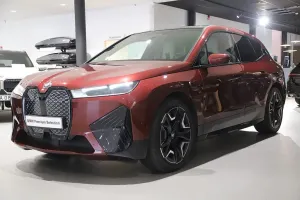 BMW iX 2023