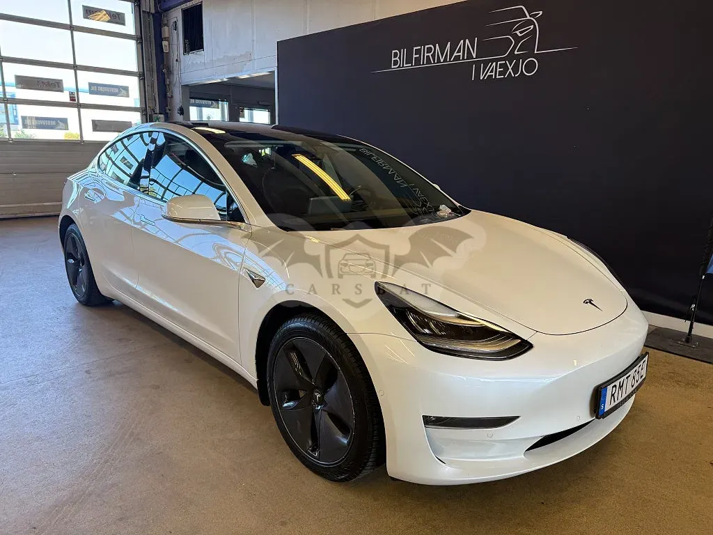 Tesla Model 3 2019
