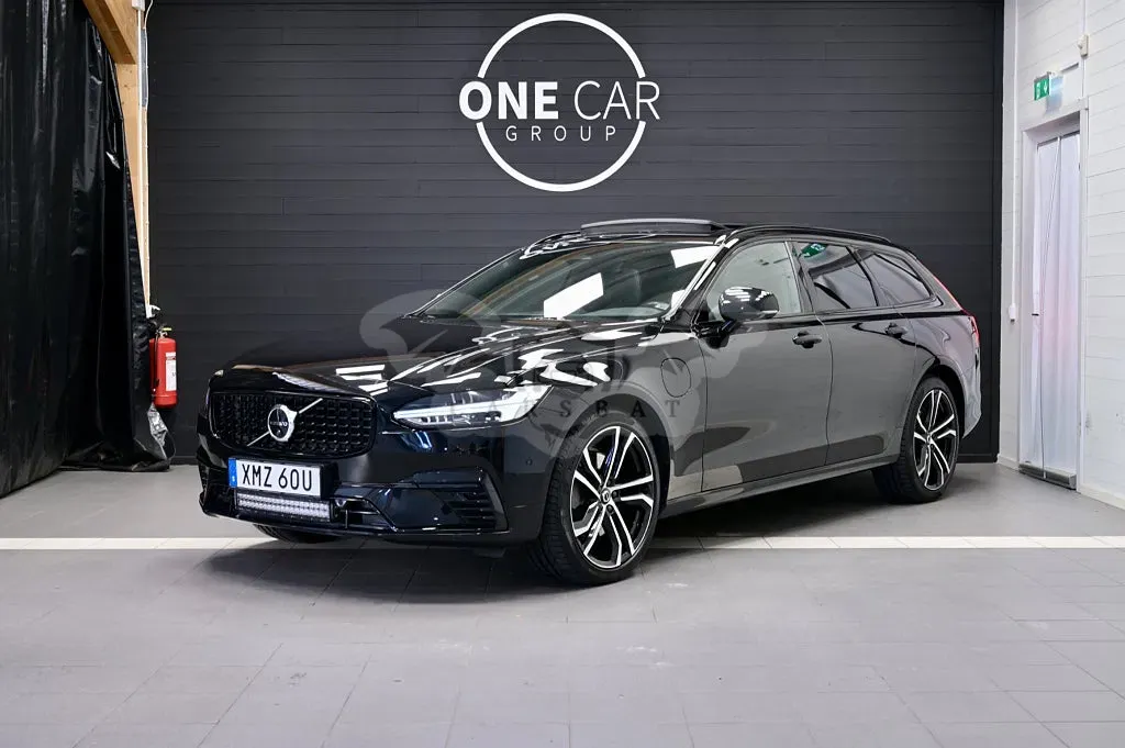 Volvo V90 2023
