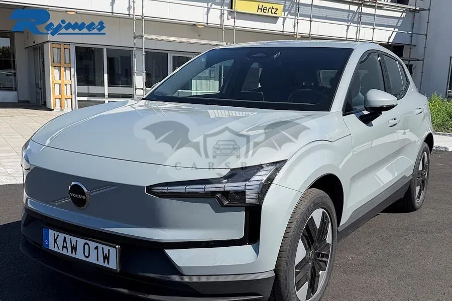 Volvo EX30 2024