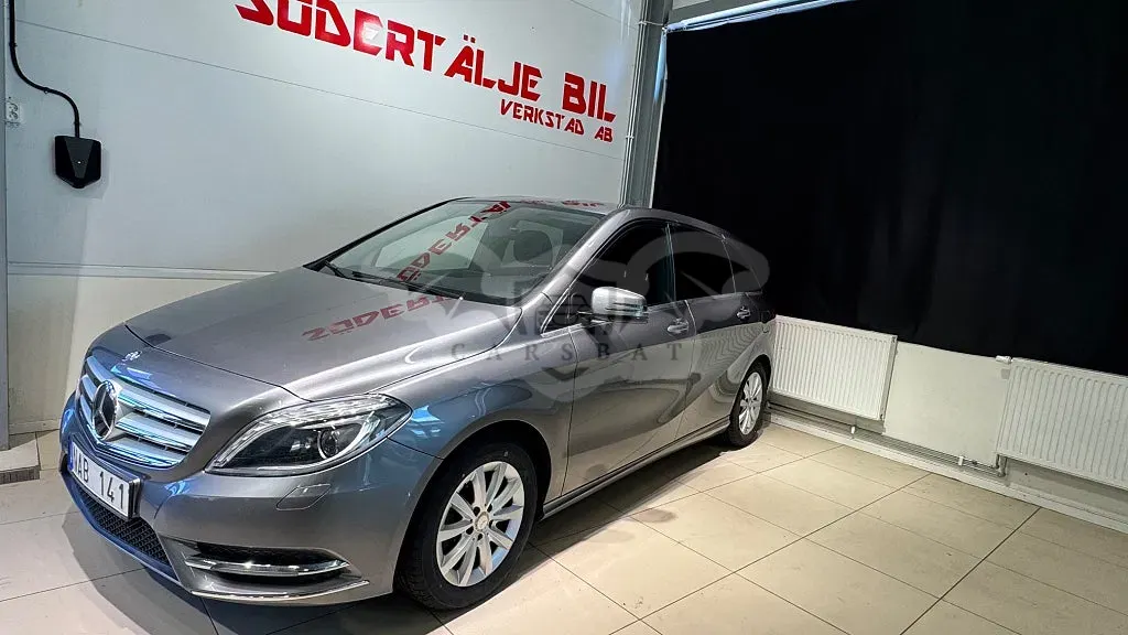 Mercedes-Benz B 2013