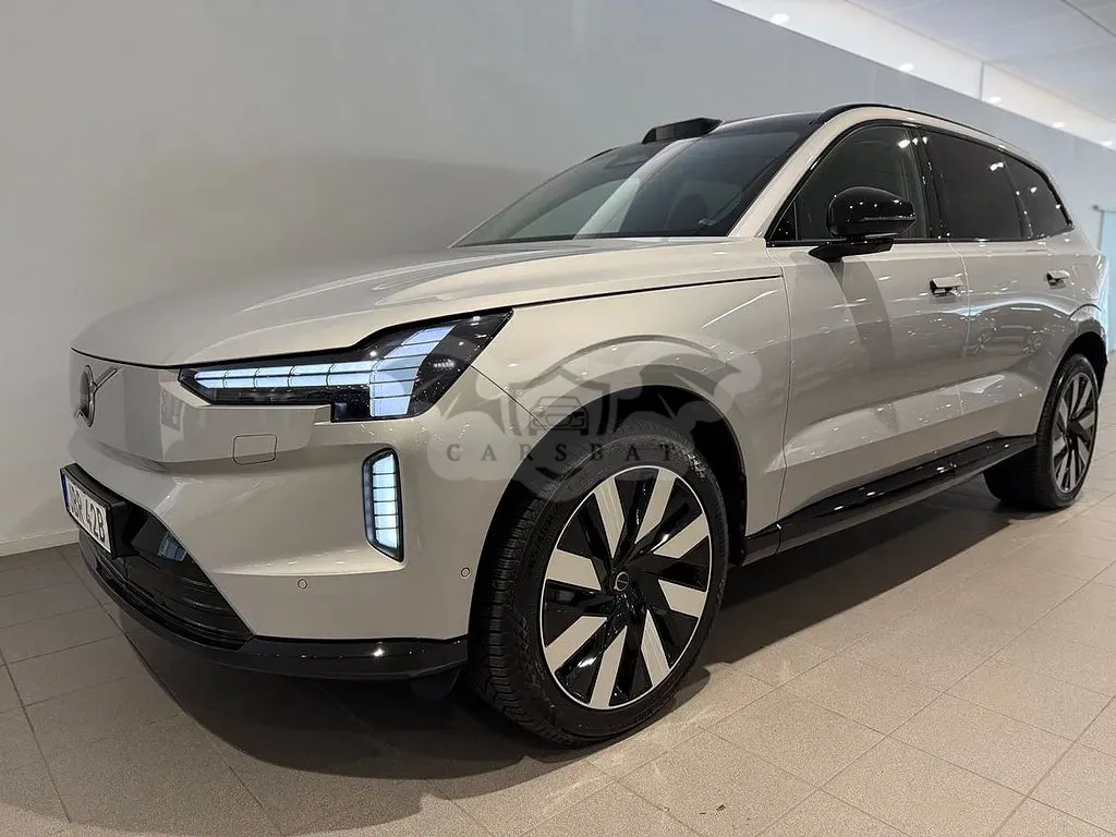 Volvo EX90 2025