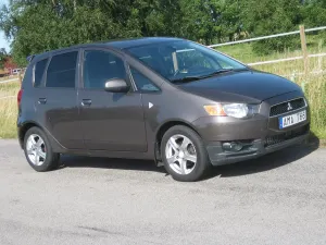 Mitsubishi Colt 2012