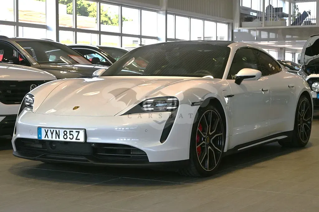 Porsche Taycan 2023