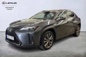 Lexus UX 2023