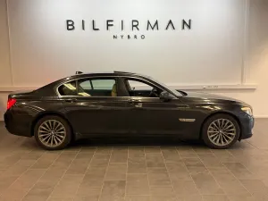 BMW 7 Series 750 2009