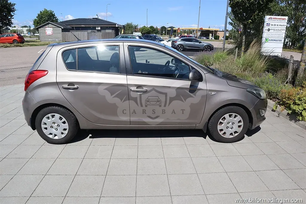 Hyundai i20 2013