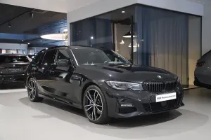 BMW 3 Series 330d 2022