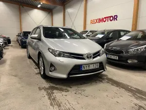 Toyota Auris 2013
