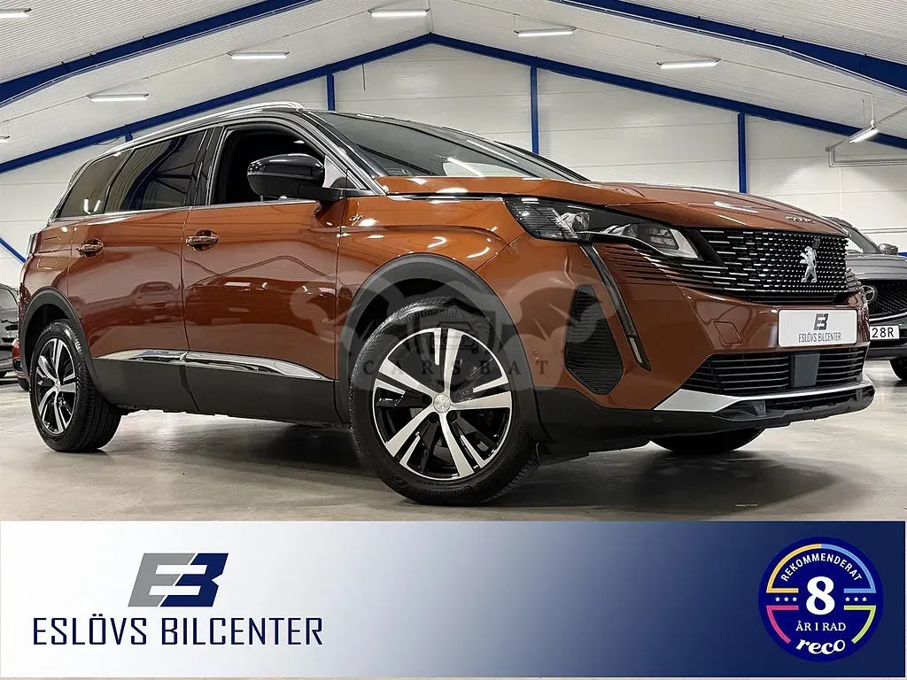Peugeot 5008 2021