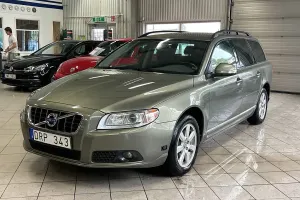 Volvo V70 2011