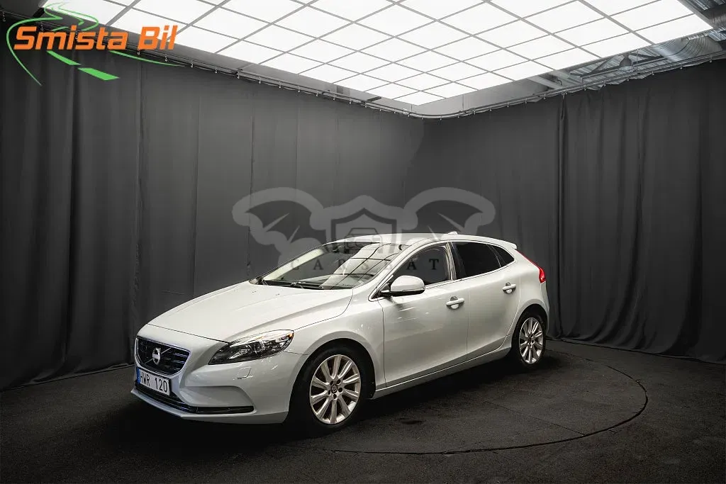 Volvo V40 2013