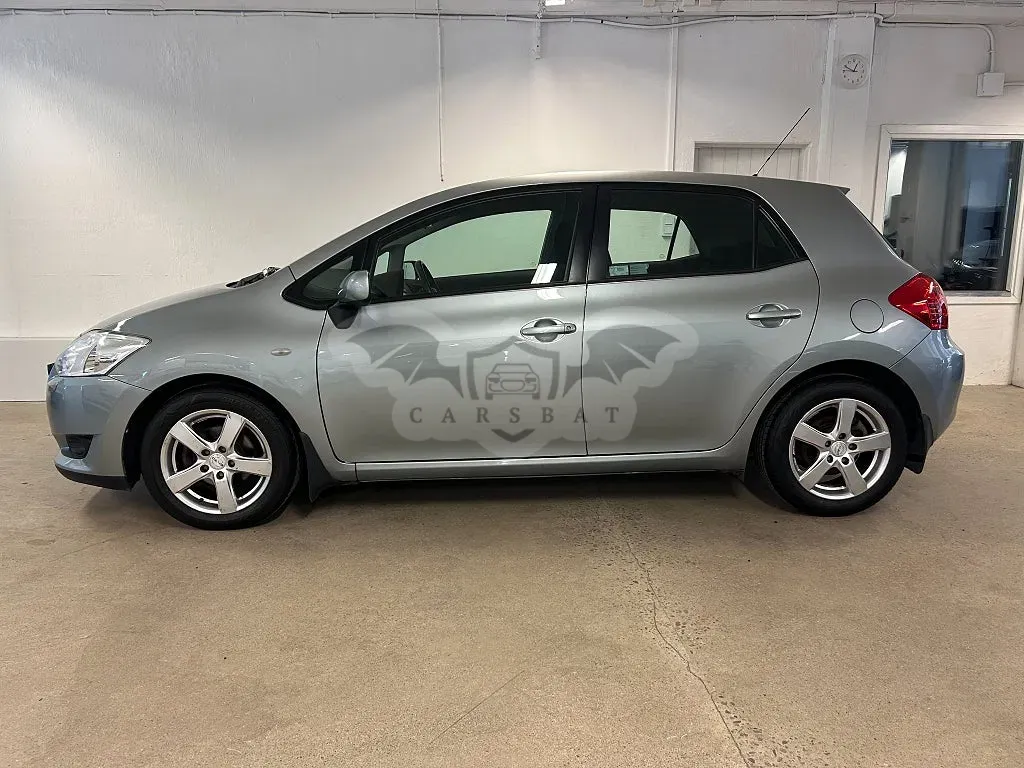 Toyota Auris 2008