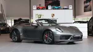Porsche 911 2024