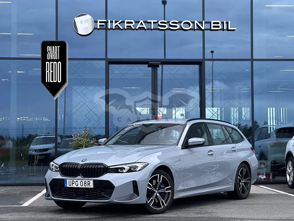 BMW 3 Series 330e 2024