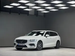 Volvo V60 2022