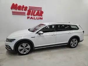Volkswagen Passat 2022