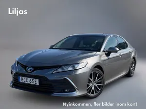 Toyota Camry 2023