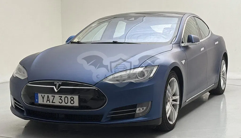 Tesla Model S 2016