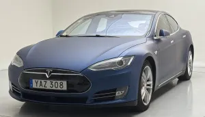 Tesla Model S 2016