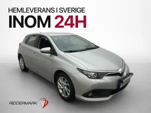Toyota Auris 2015