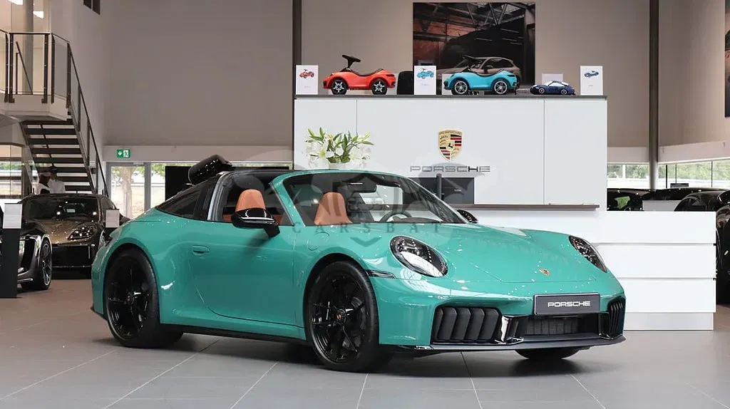 Porsche 911 2025
