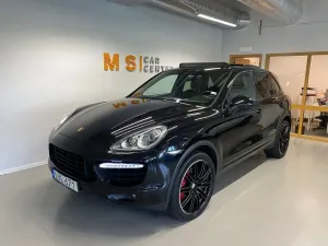 Porsche Cayenne 2011