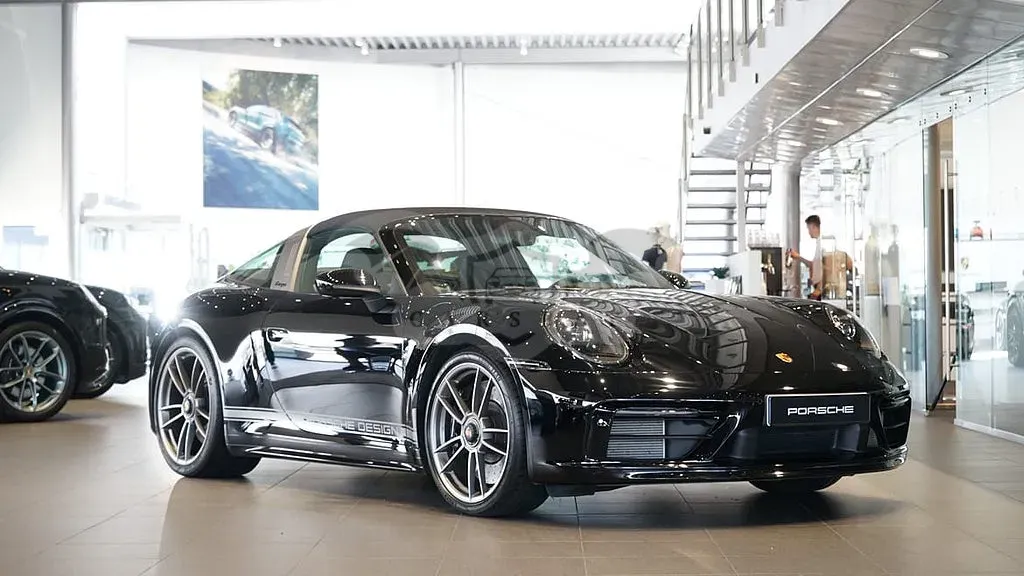 Porsche 911 2023
