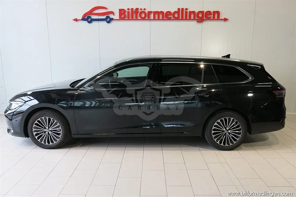 Volkswagen Passat 2024