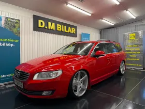 Volvo V70 2015
