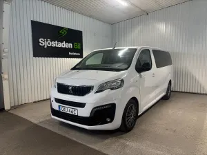 Peugeot Traveller 2022