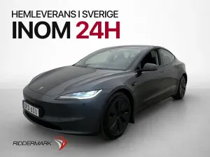 Tesla Model 3 2024