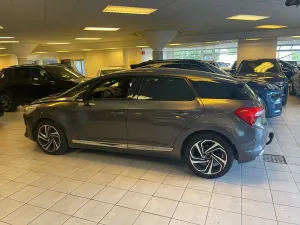 DS DS5 2017