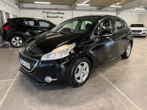 Peugeot 208 2012