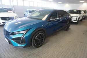 Peugeot 408 2023
