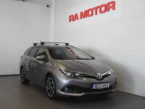 Toyota Auris 2016