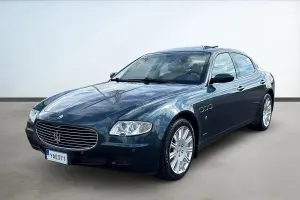 Maserati Quattroporte 2005