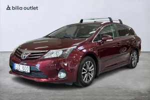 Toyota Avensis 2012
