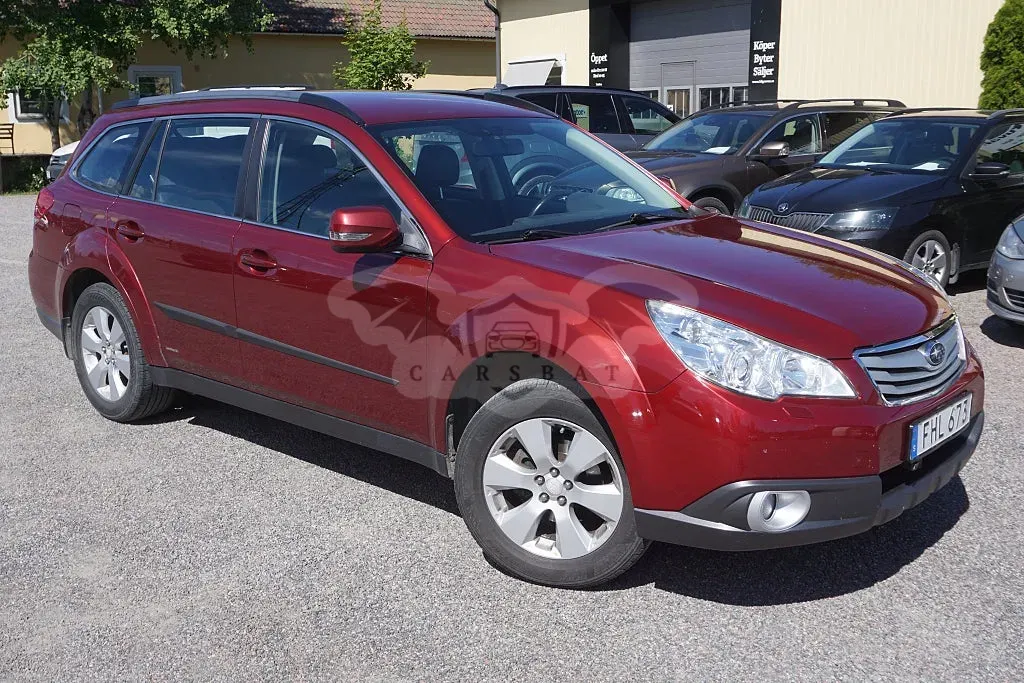 Subaru Outback 2011