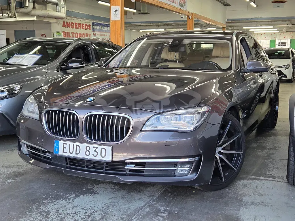 BMW 7 Series 750 2013