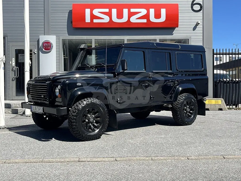 Land Rover Defender 2015