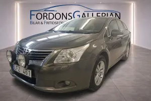 Toyota Avensis 2011