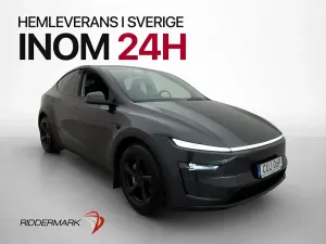 Tesla Model Y 2025