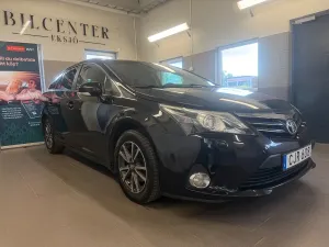 Toyota Avensis 2013