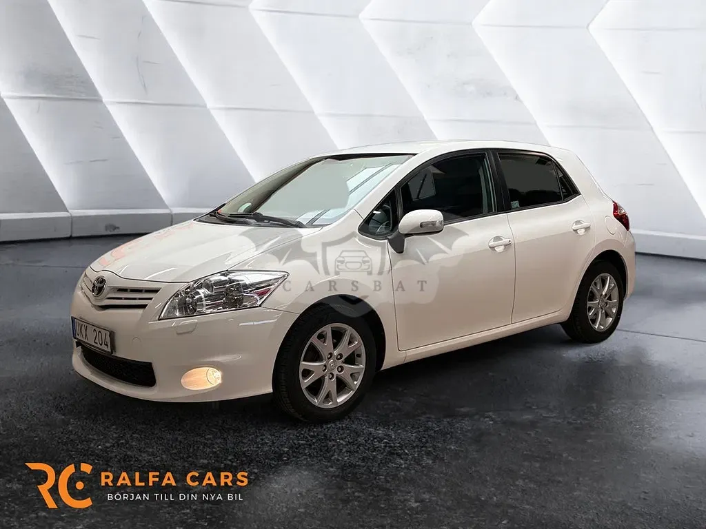 Toyota Auris 2012