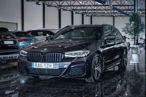 BMW 5 Series 2023