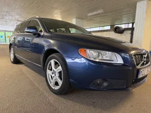 Volvo V70 2013