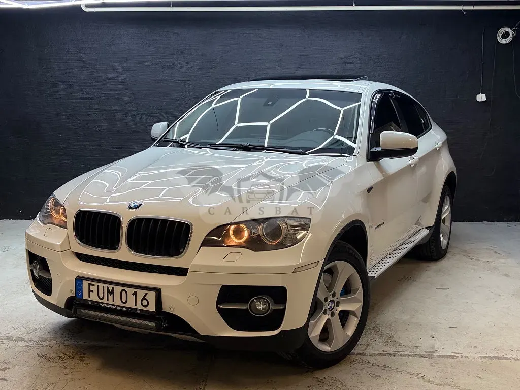 BMW X6 2011