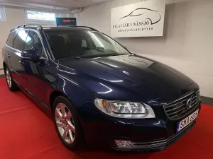 Volvo V70 2015